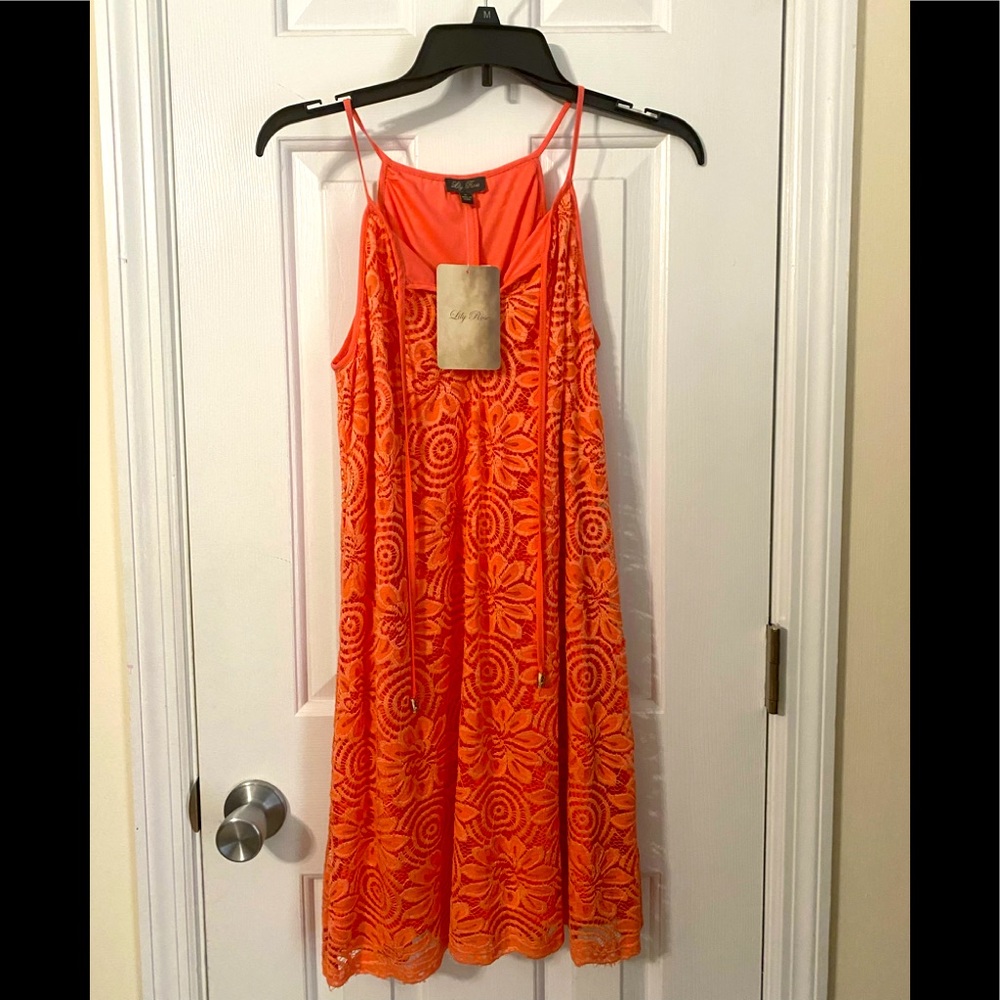 Show your sun tan in this beautiful sundress. 👗